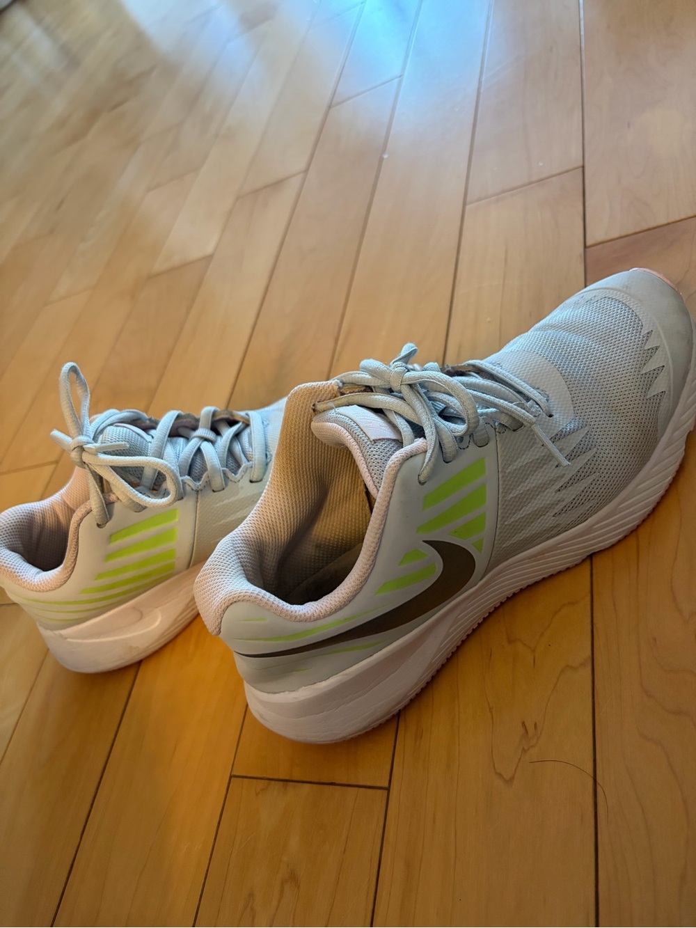 Nike Light Gray Sneakers with Lime Accents